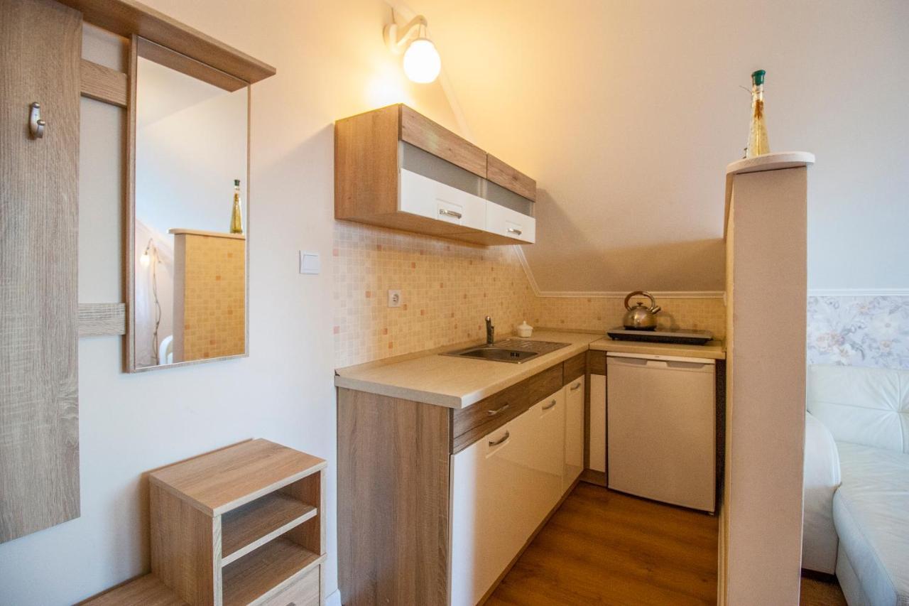 Апартаменти Bieszczadzkie Wzgorze Мичків Екстер'єр фото